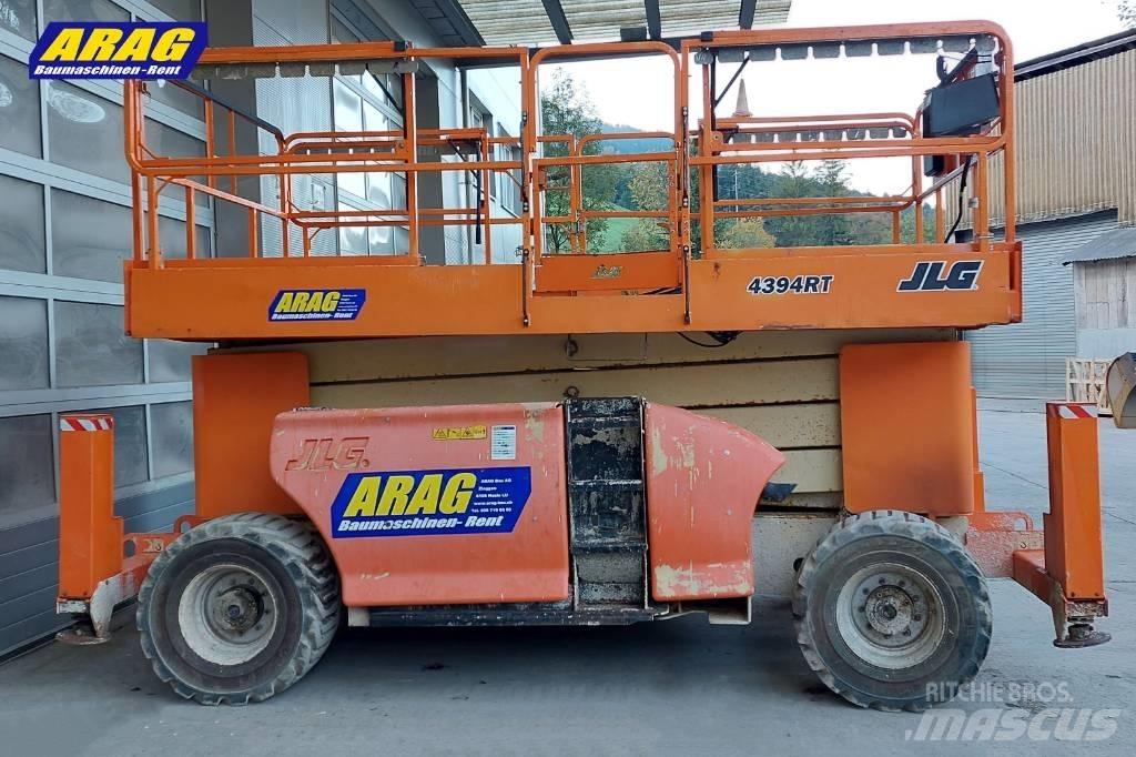 JLG 4394RT, 4x4 Škaraste platforme