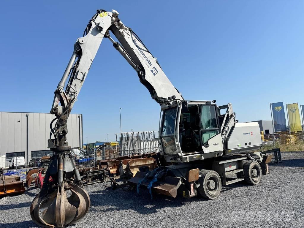 Sennebogen 818 Bageri za manipuliranje materijalom / otpadom