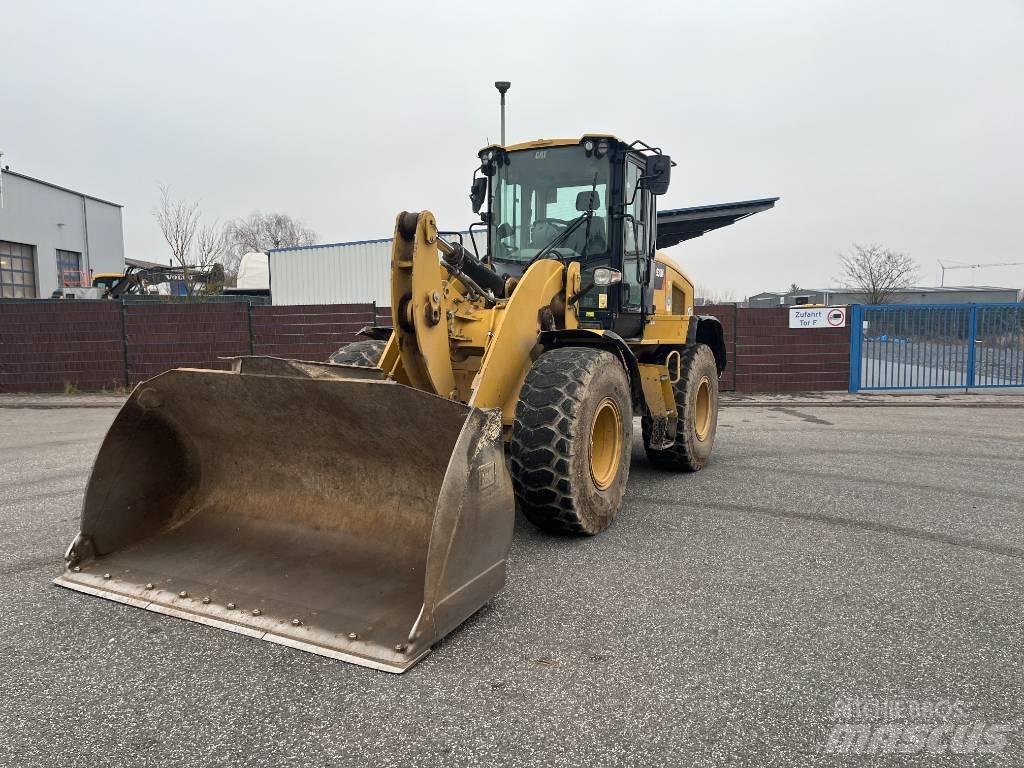 CAT 930M Utovarivači na kotačima