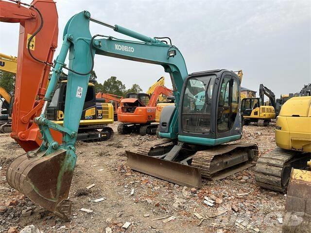 Kobelco SK70SR Mini bageri <7t