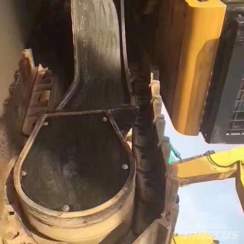 CAT 340 D L Bageri gusjeničari