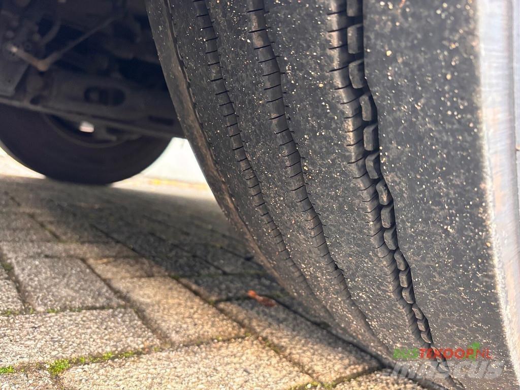 Setra S 415GT-HD Autobusi za putovanje