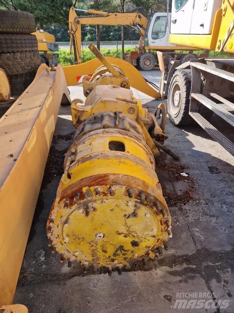 Komatsu KWA 055HD-4 Osi