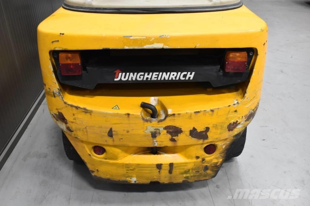 Jungheinrich DFG 435 Dizelski viličari
