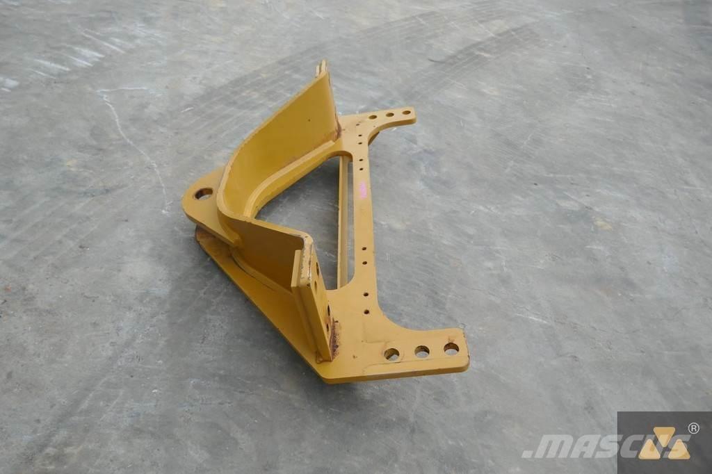 CAT 140M3 Drawbar Ostale komponente
