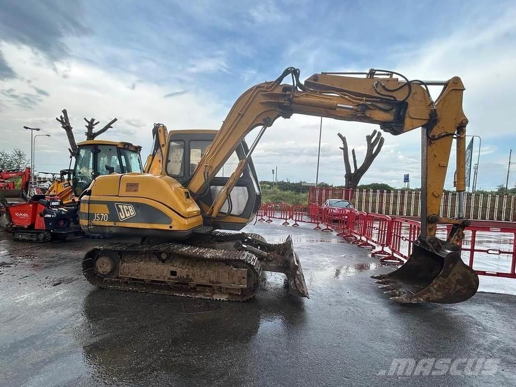 JCB JS70 Midi bageri 7t – 12t
