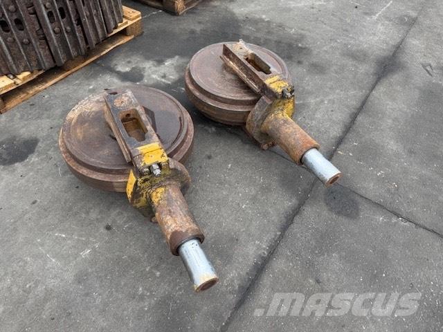 Liebherr R 900 IDLER Gusjenice