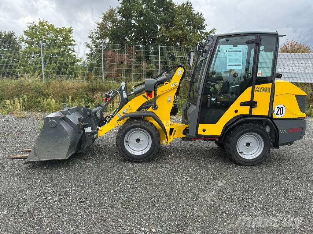 Wacker Neuson WL 250 Utovarivači na kotačima