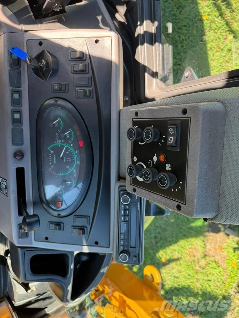 CASE 590 SM Utovarni rovokopači