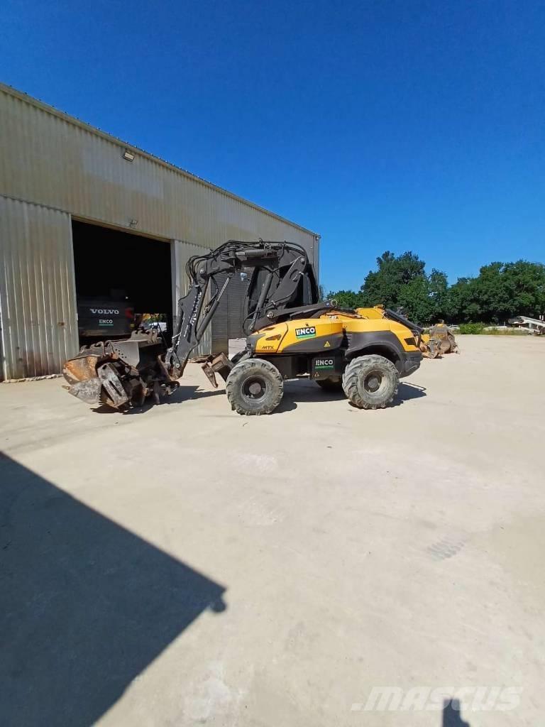 Mecalac 12 MTX Bageri na kotačima