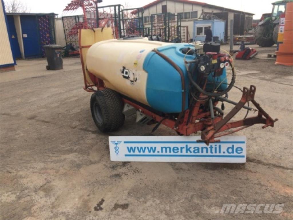 Holder NI 1000 Vučene prskalice