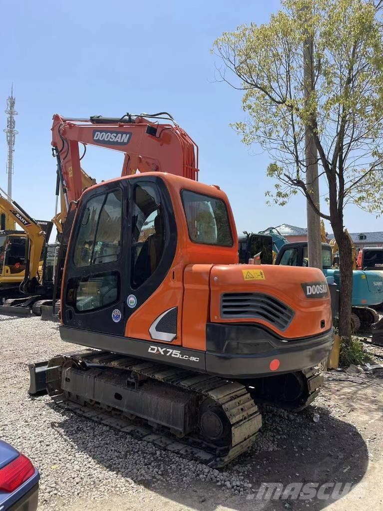 Doosan DX 75-9 C Midi bageri 7t – 12t