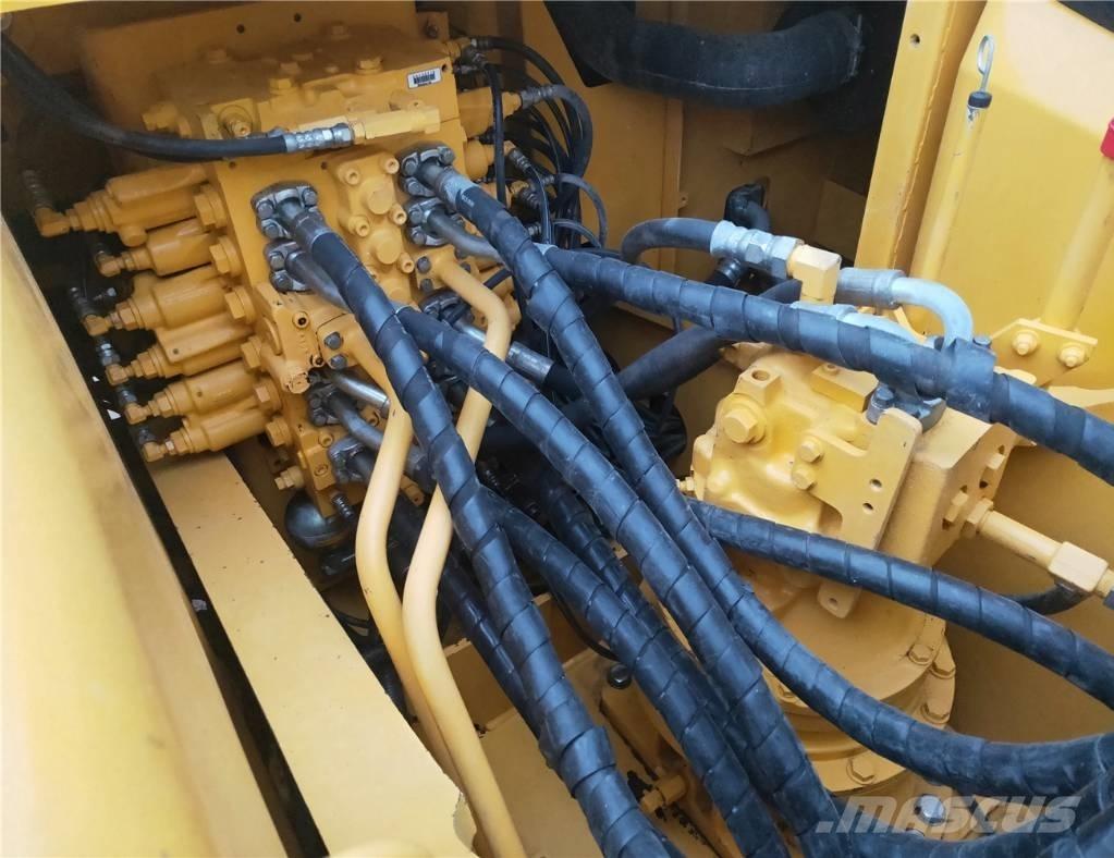 Komatsu PC200-7 Bageri gusjeničari