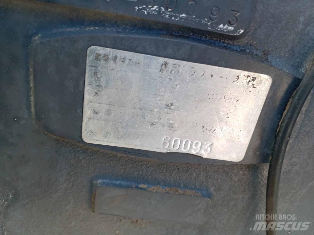 Mitsubishi D 3850FD Traktori