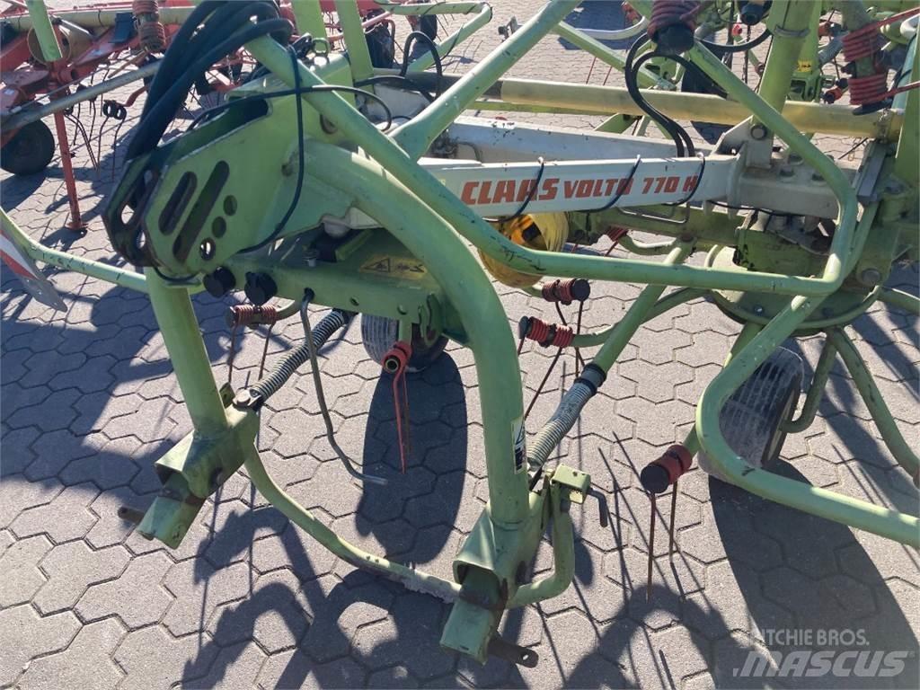 CLAAS Volto 770 Okretači i sakupljači sijena