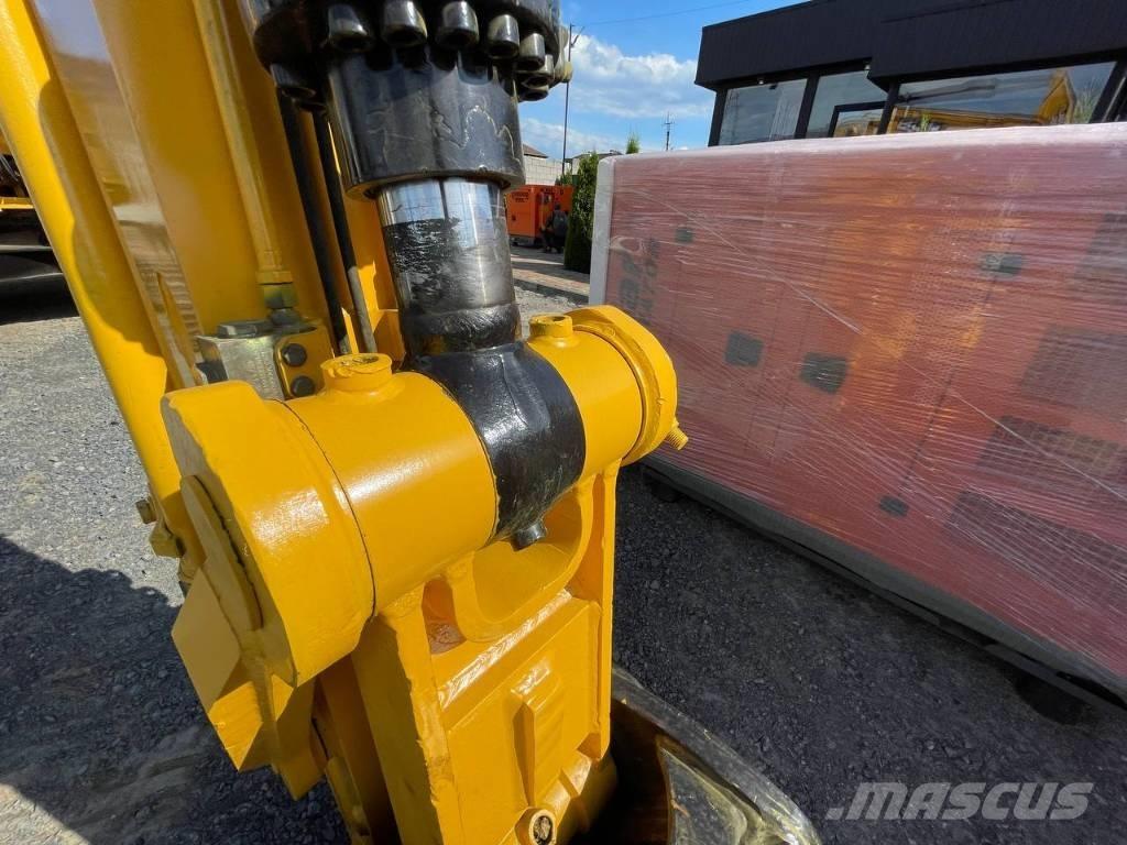 JCB JS 220 XD Bageri gusjeničari