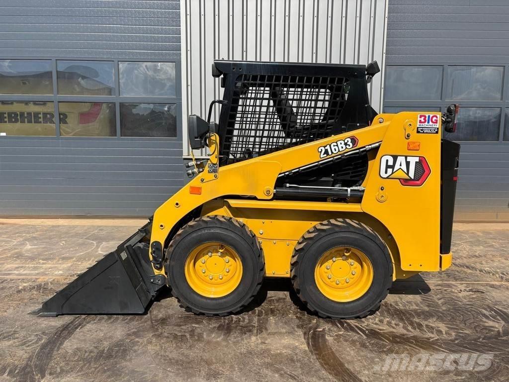 CAT 216B3 Utovarivači na kotačima
