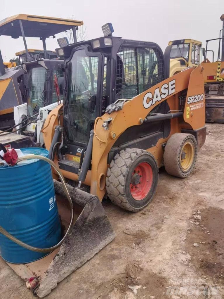 CASE SR 200 Skid steer mini utovarivači