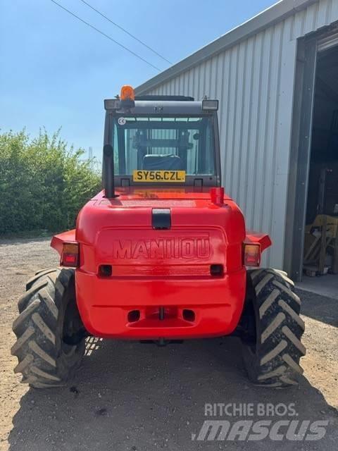 Manitou M 26.4 Terenski viličar