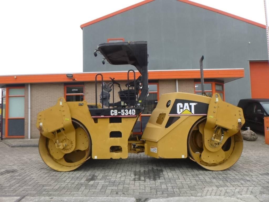 CAT CB 534 D Valjci sa dvojnim bubnjem