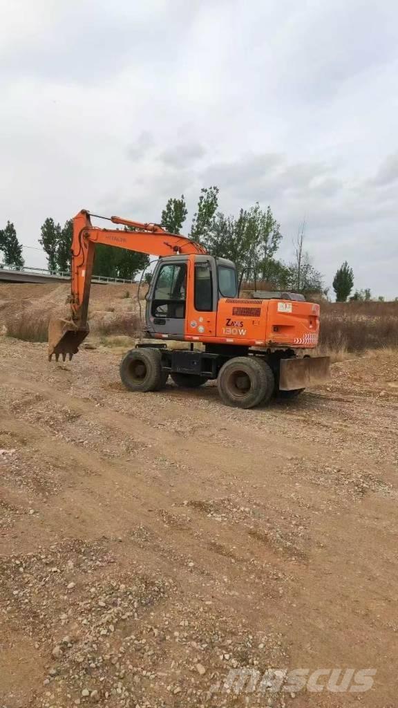 Hitachi ZX130W Bageri na kotačima