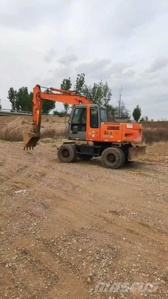 Hitachi ZX130W Bageri na kotačima