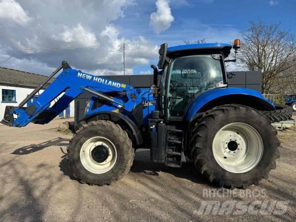 New Holland T7.210 Traktori