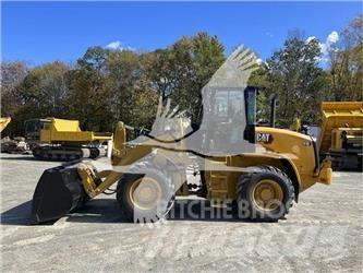 CAT 910 Utovarivači na kotačima