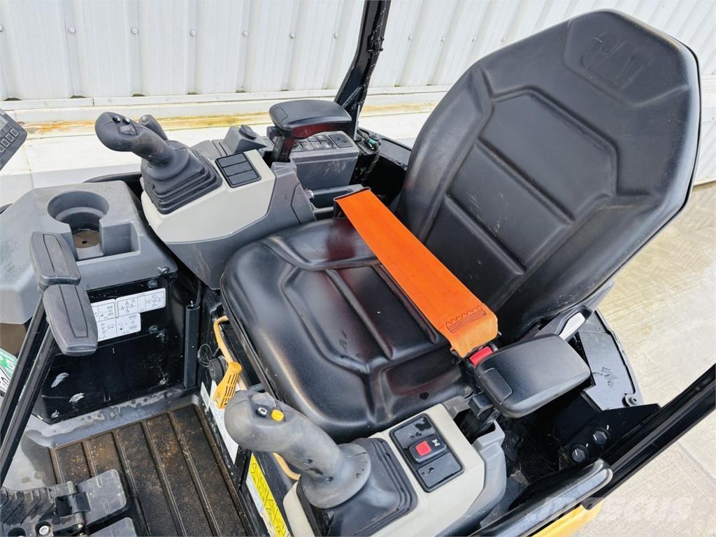 CAT 301.7CR Mini bageri <7t