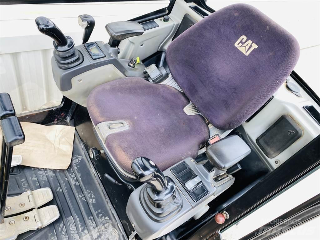 CAT 301.7D Mini bageri <7t