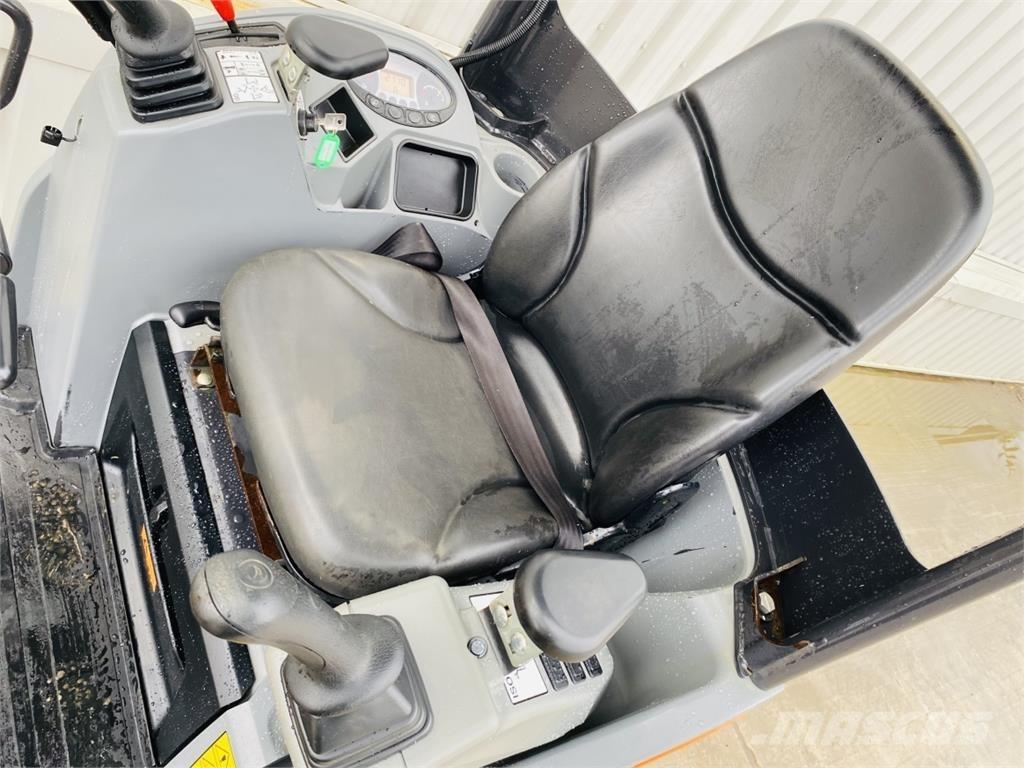 Doosan DX17Z Mini bageri <7t