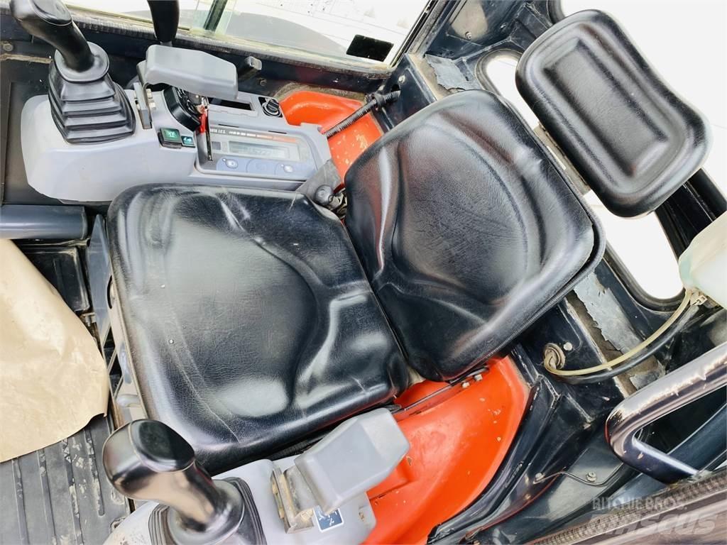 Kubota U25-3EU Mini bageri <7t