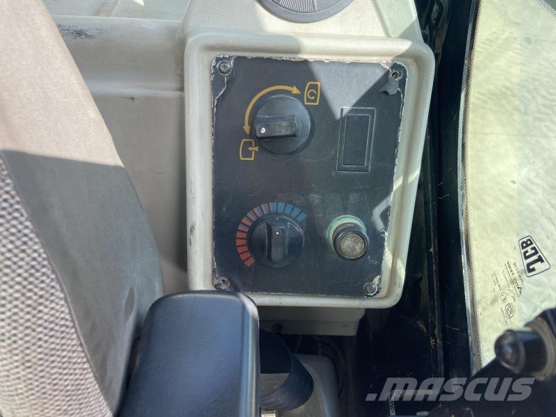 JCB JS145W Bageri na kotačima