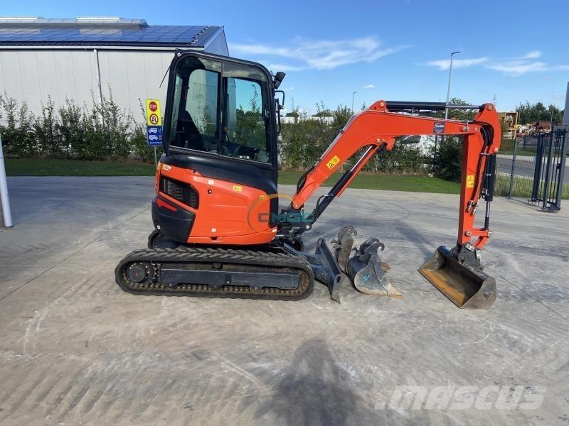 Kubota U27-4 HI Bageri na kotačima