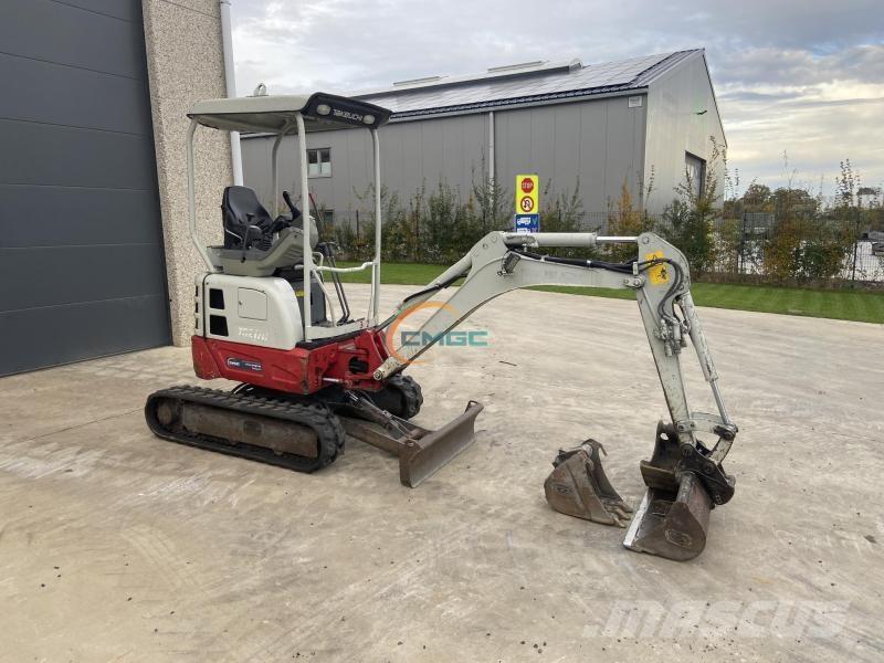 Takeuchi TB217R Bageri na kotačima