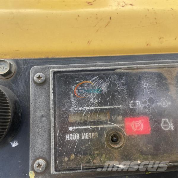 Yanmar C 30 R Kruti damperi