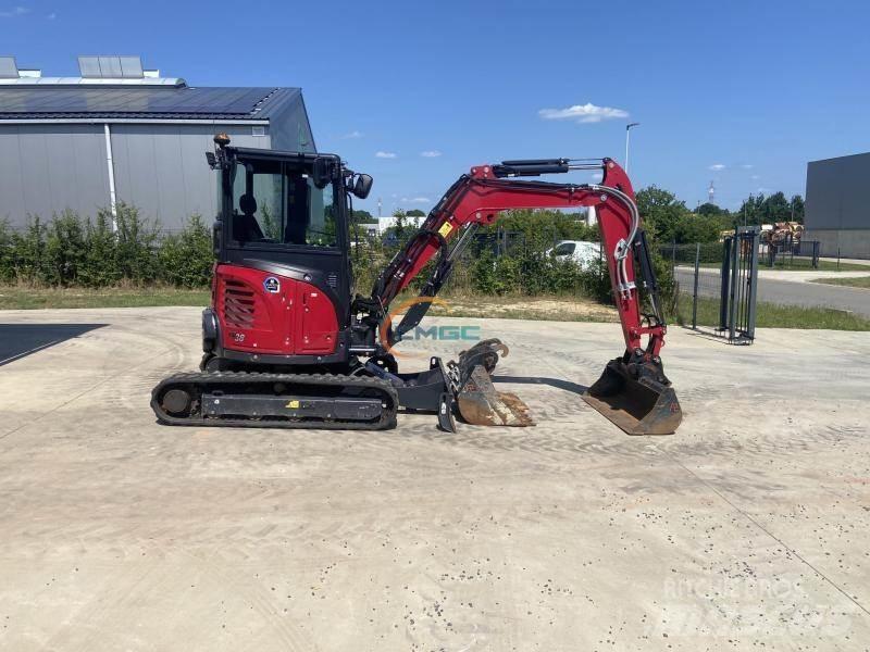 Yanmar VIO38-6 Bageri na kotačima