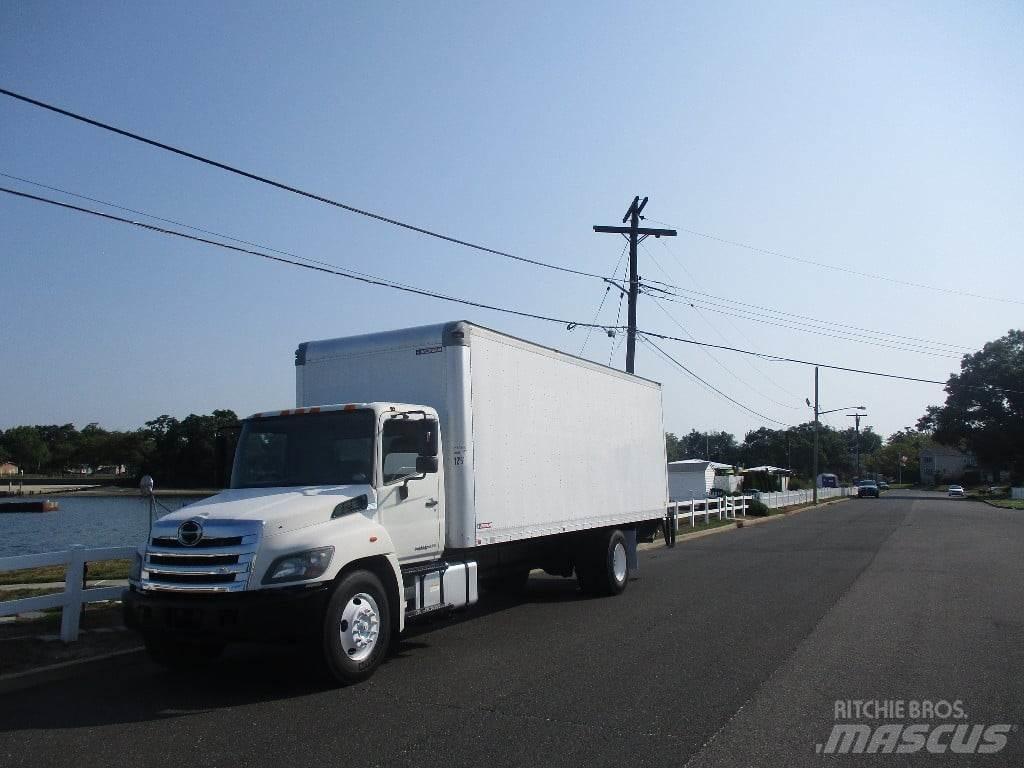 Hino 338 Sanduk kamioni