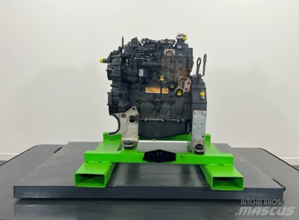 CASE 221E Motori