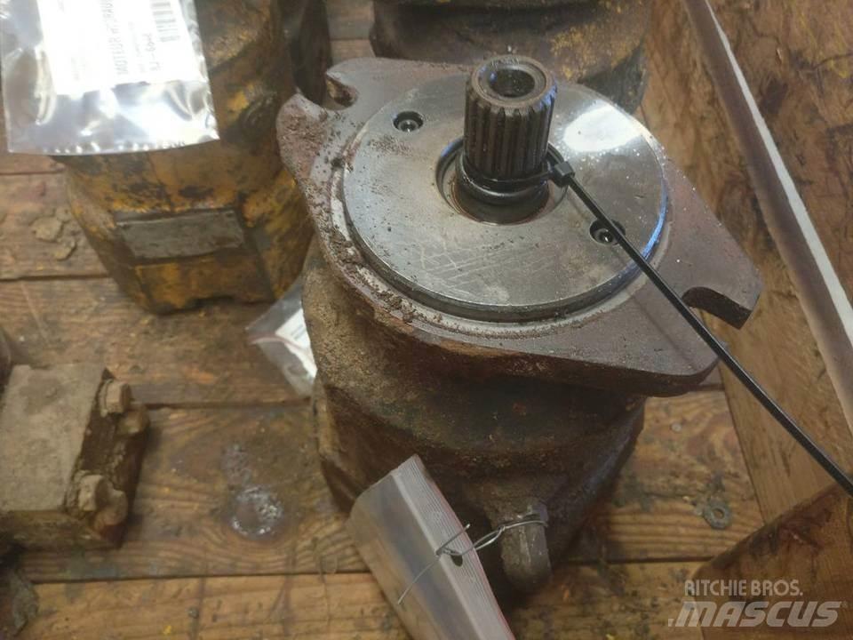 CAT 215 Hidraulika