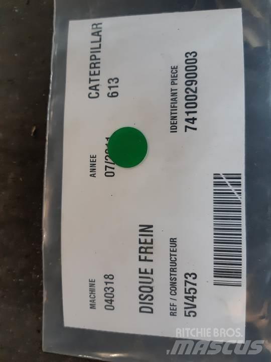 CAT 613 Gusjenice