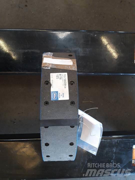 CAT 950 Gusjenice