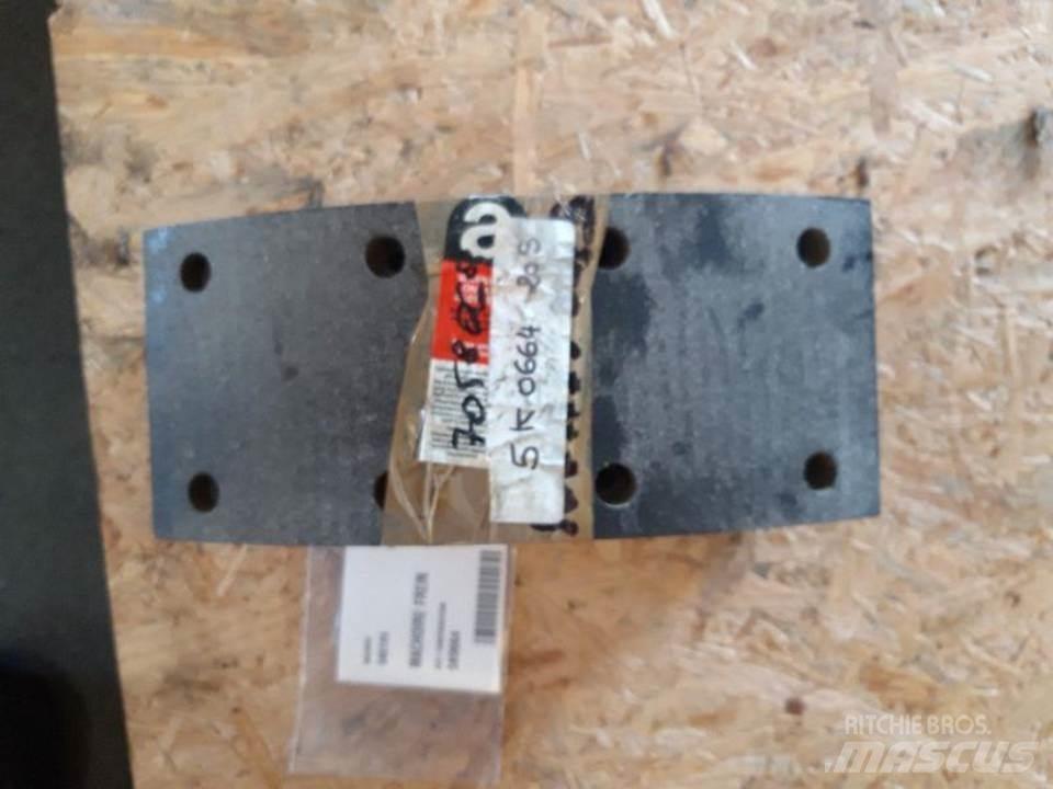 CAT 966C Gusjenice