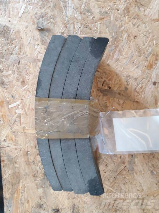 CAT 966C Gusjenice