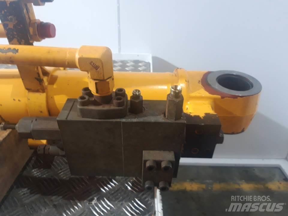 JCB JS160 Hidraulika