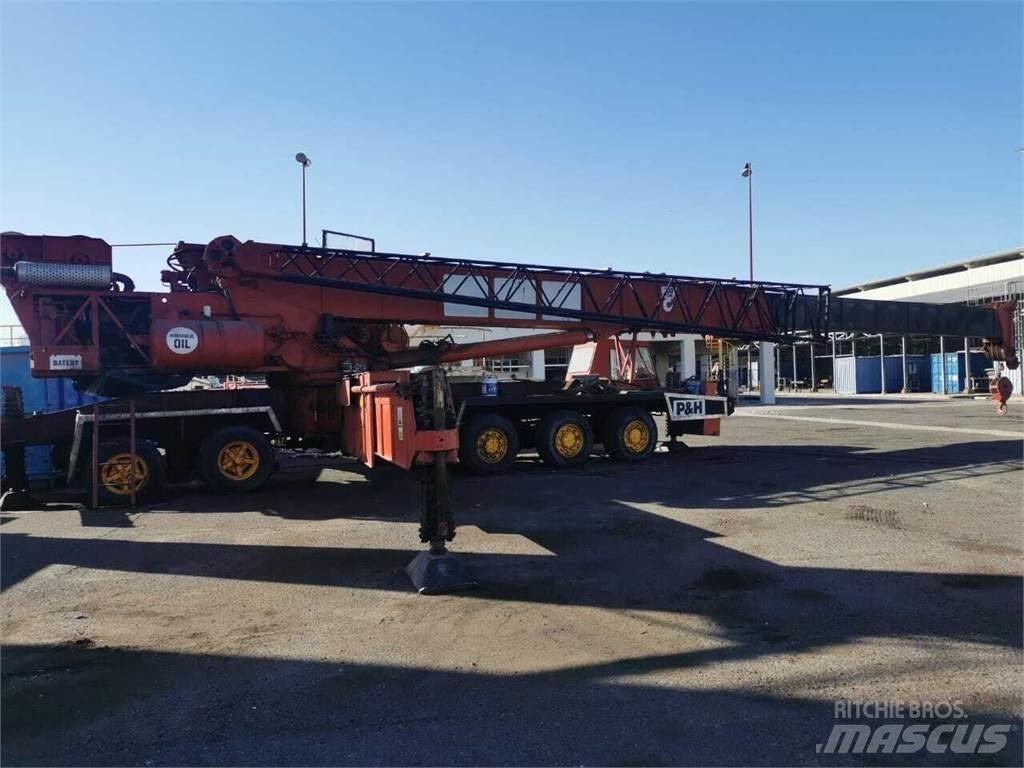 P&H Alpha 100 Rabljene dizalice za težak teren