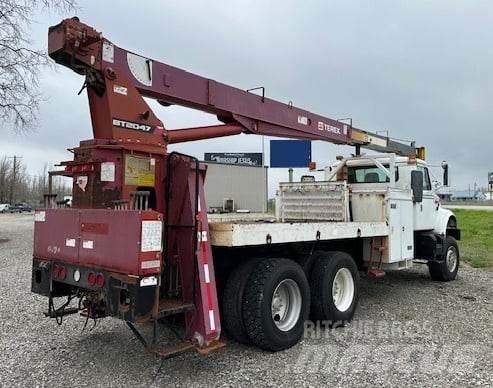Terex BT 2047 Kamioni sa kranom