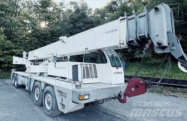 Terex T 560 Rabljene dizalice za težak teren