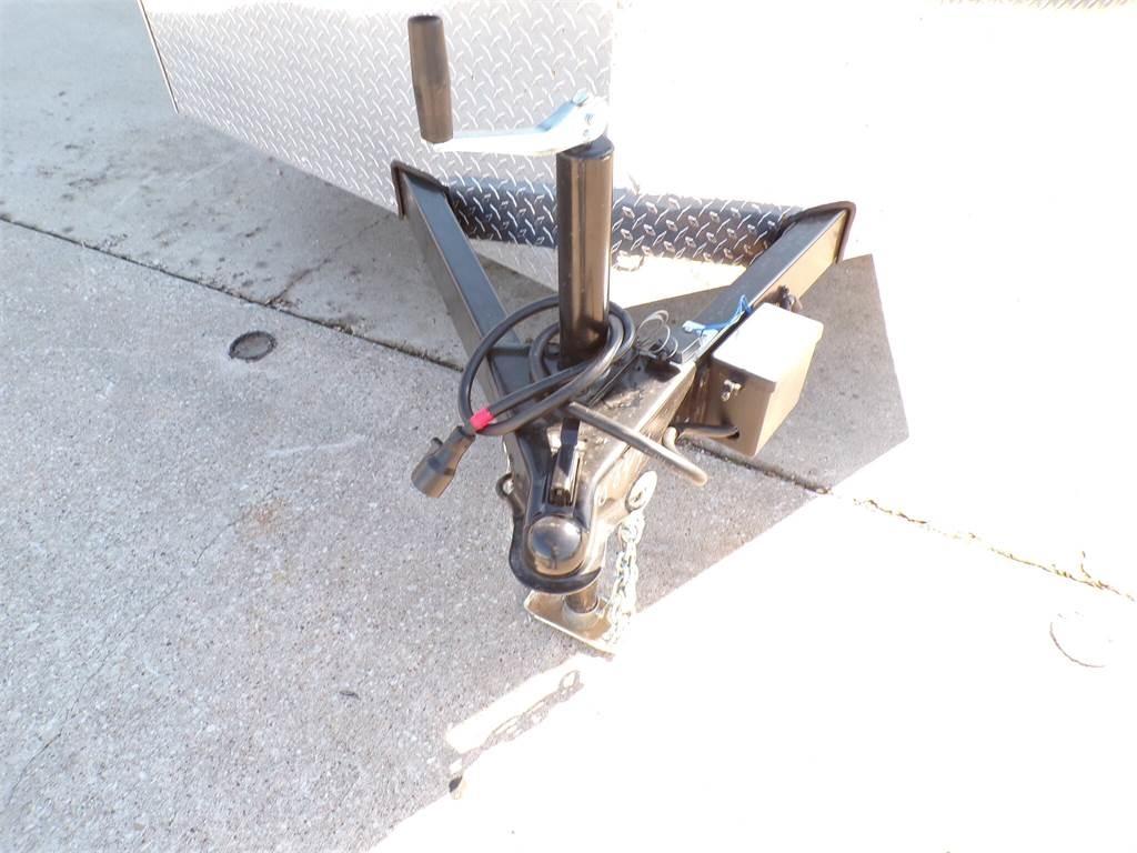  Anvil Sanduk prikolice
