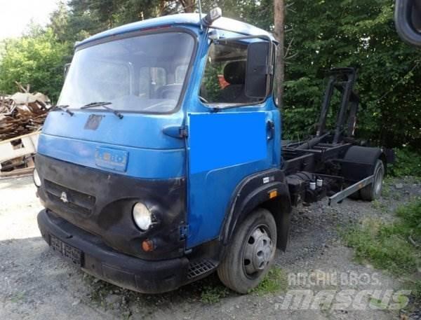 Avia A80 L Rol kiper kamioni s kukama za dizanje